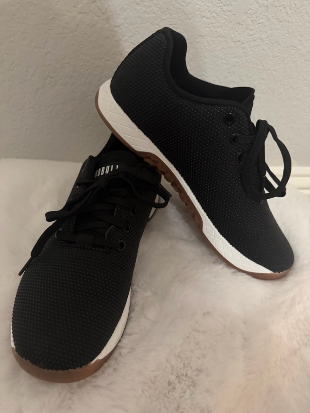 NOBULL OUTWORK WOMENS NEW TRAINING SHOES